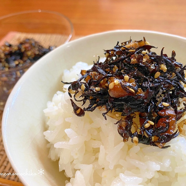 ご飯のお供・お弁当にも♡梅ひじき